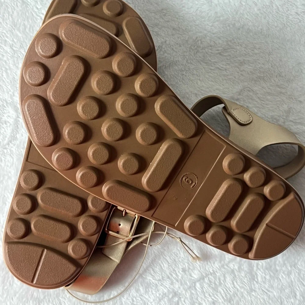 Alexis Bendel Cute‎ Girl’s Gold Sandals with Ankle Strap, Size 6, NWT